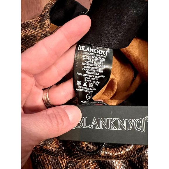 BlankNYC Tan Black Snake Print Faux Leather A-Line Knee Length Skirt Size 24 - Picture 4 of 6